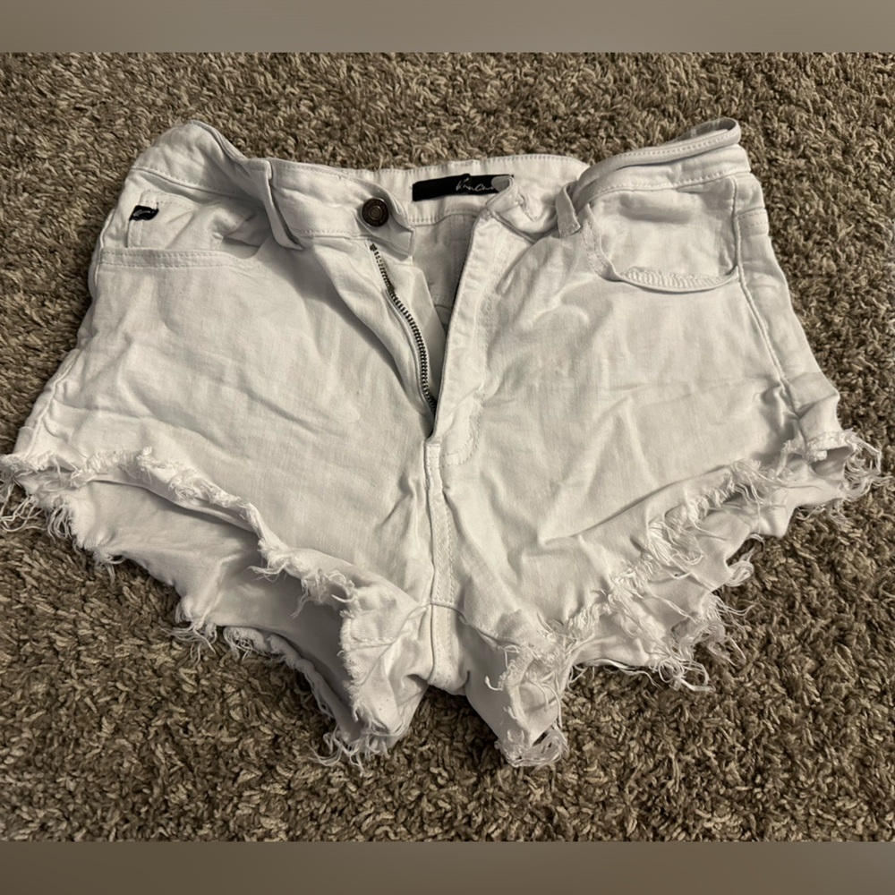 Kancan white jean shorts